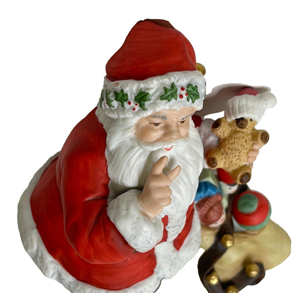 Avon Christmas Santa Figure Vintage Holiday Decoration Shush Quiet Gesture 6 in - Picture 7 of 7